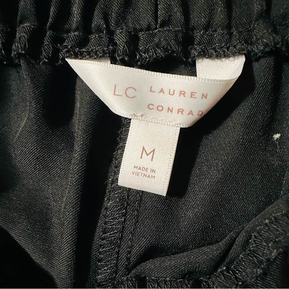 Lauren Conrad women's size medium black shorts with embellishments - Picture 3 of 3